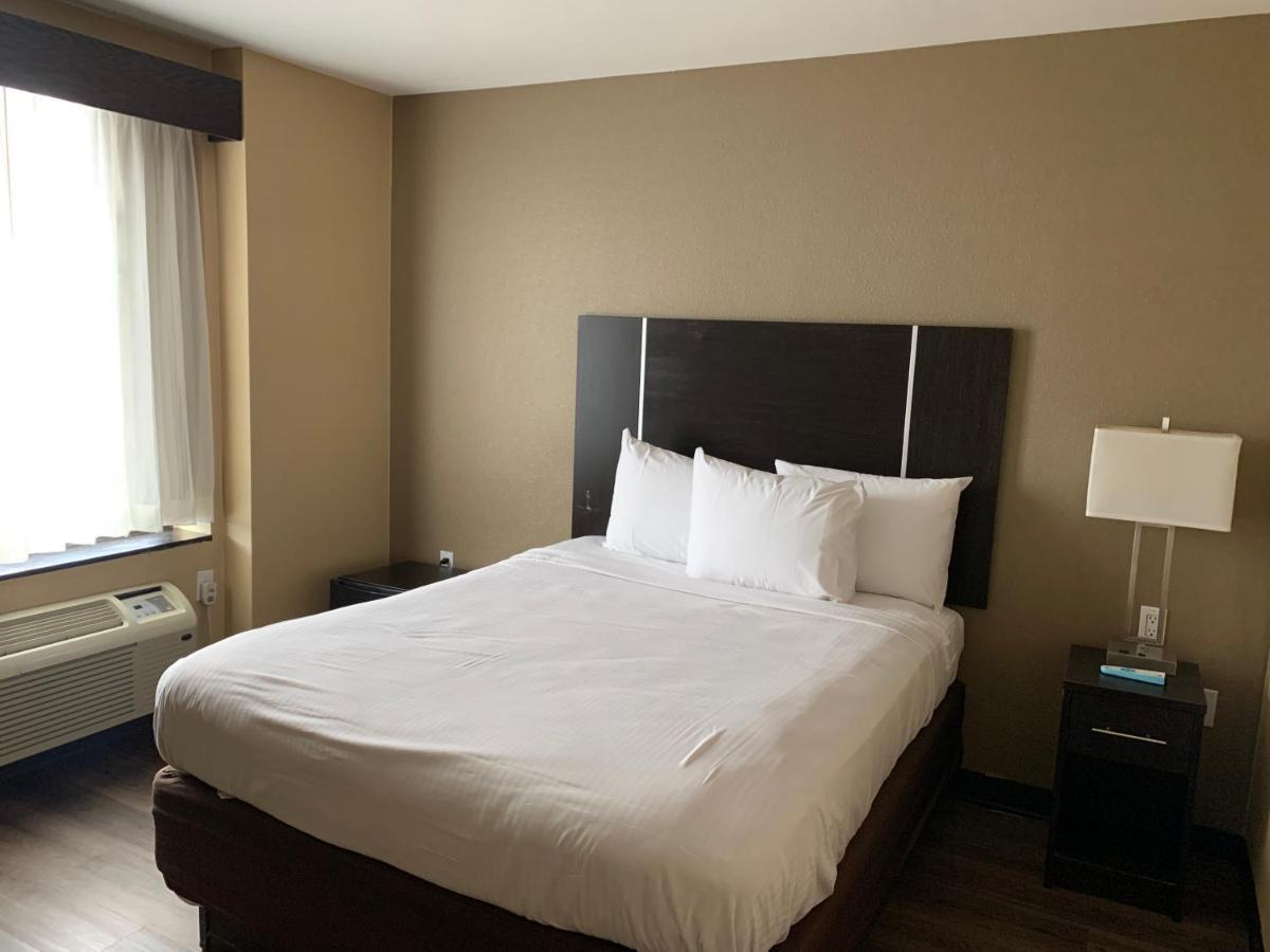 Pitkin Hotel New York Bagian luar foto