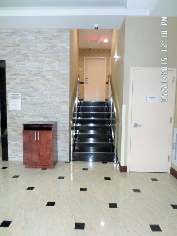 Pitkin Hotel New York Bagian luar foto