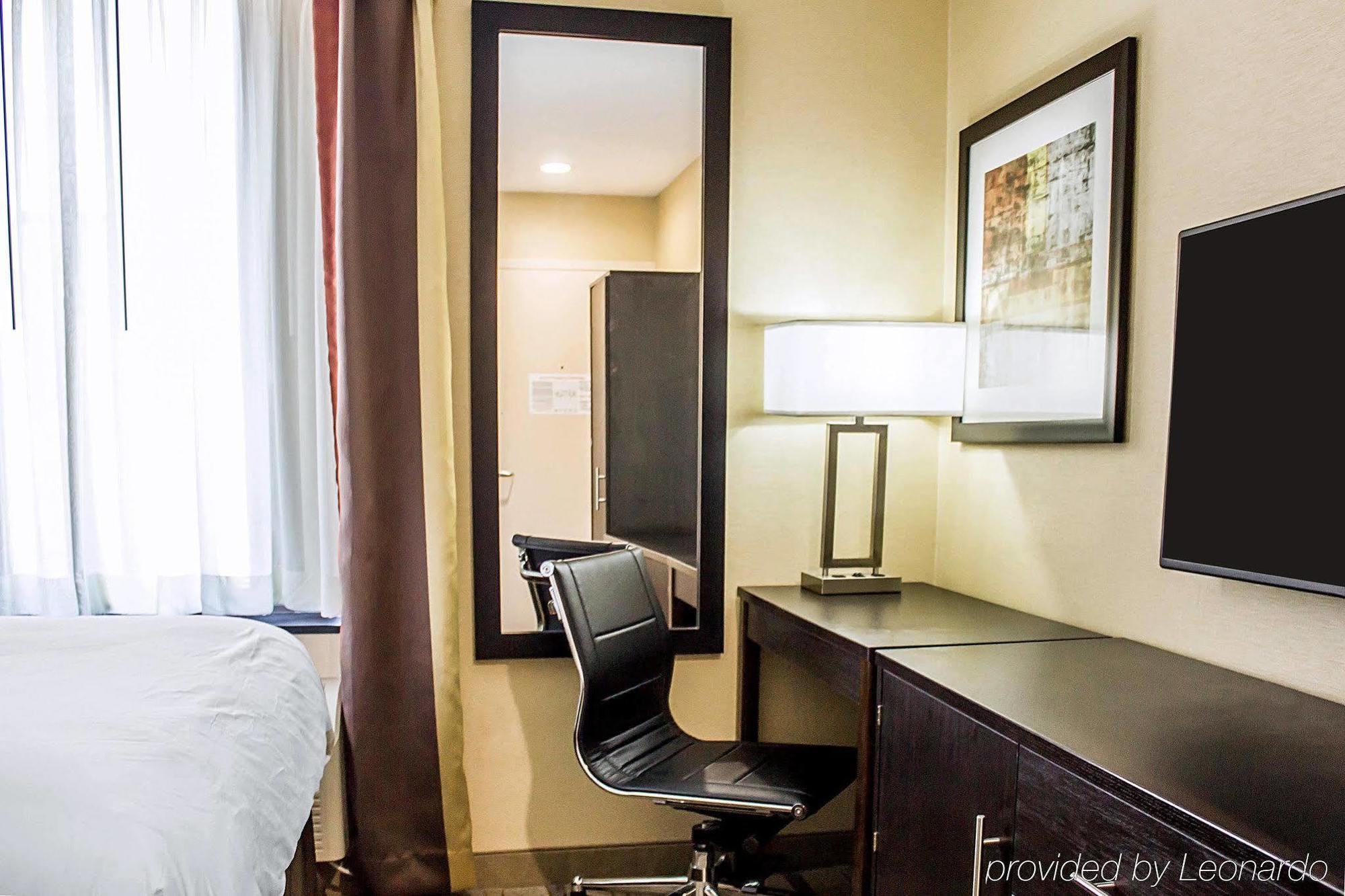 Pitkin Hotel New York Bagian luar foto