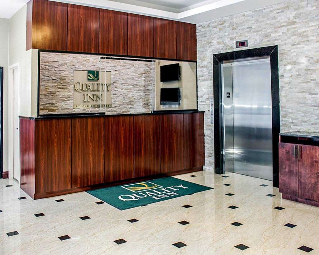 Pitkin Hotel New York Interior foto